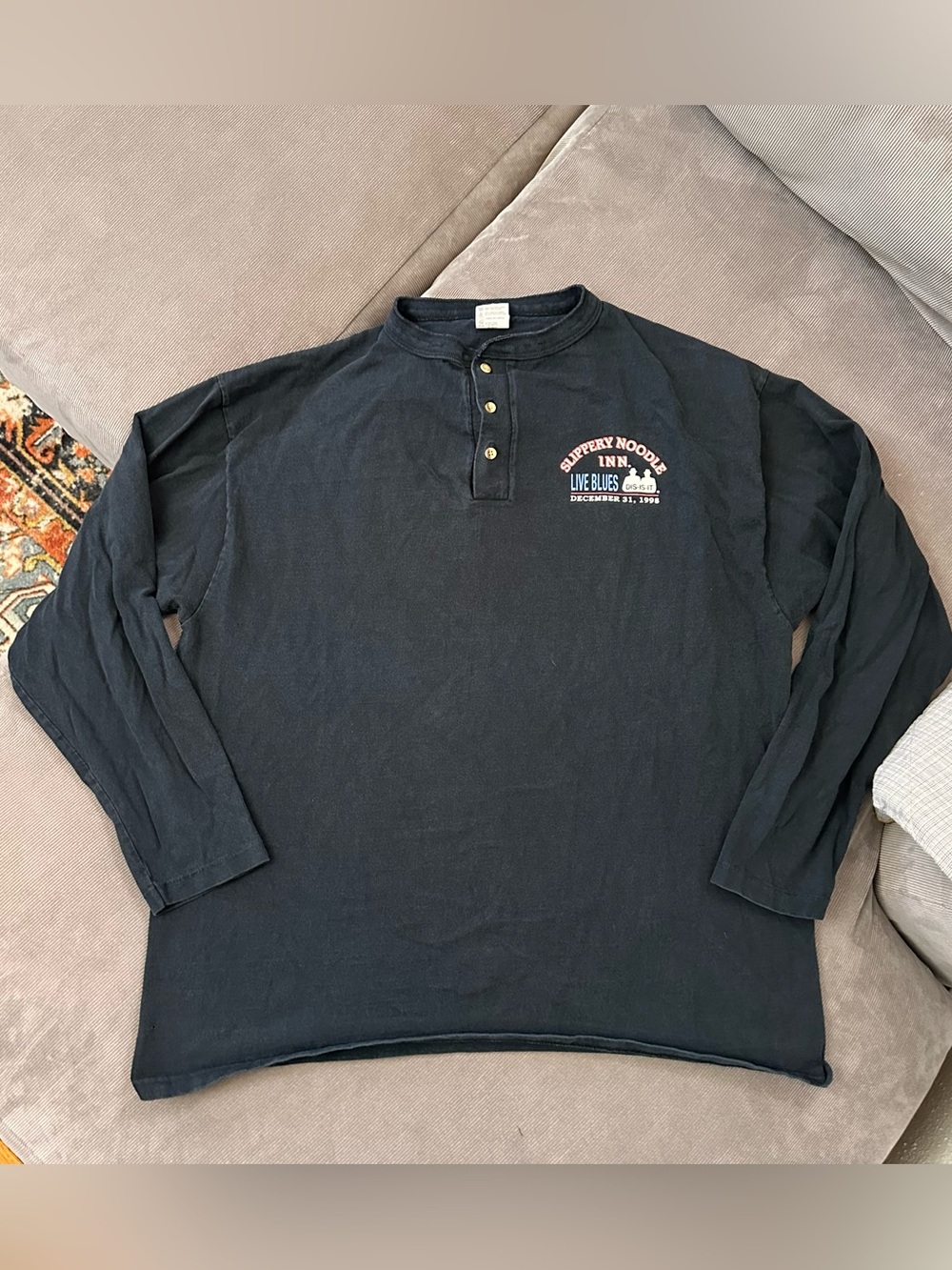 Vintage 1998 Henley Long Sleeve XL Shirt Slippery Noodle Inn Jazz Club Indiana